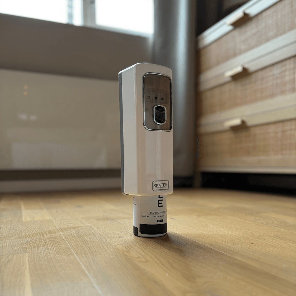 EXHALE DISTRIBUTEUR AUTO POUR AÉROSOL DÉBUSQUEUR DE PUNAISES DES LITS 4